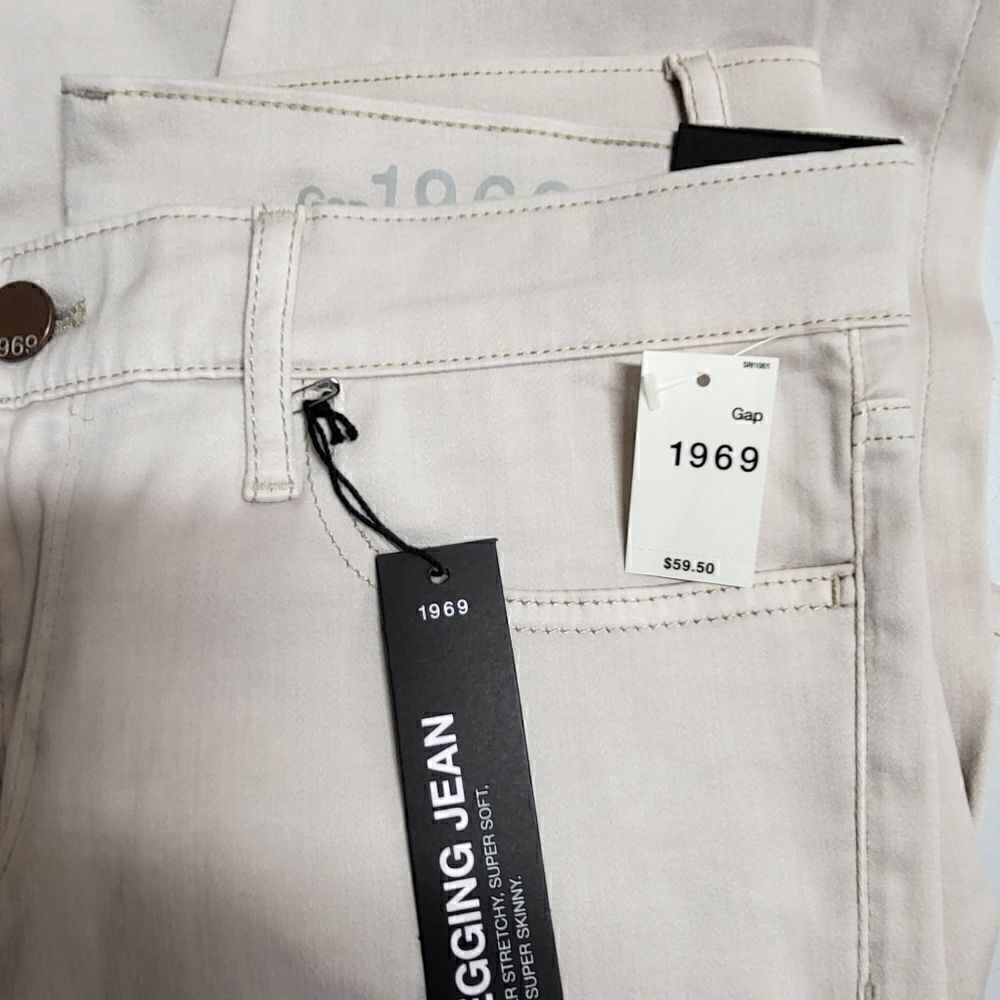 Gap 1969 Legging Jeans 